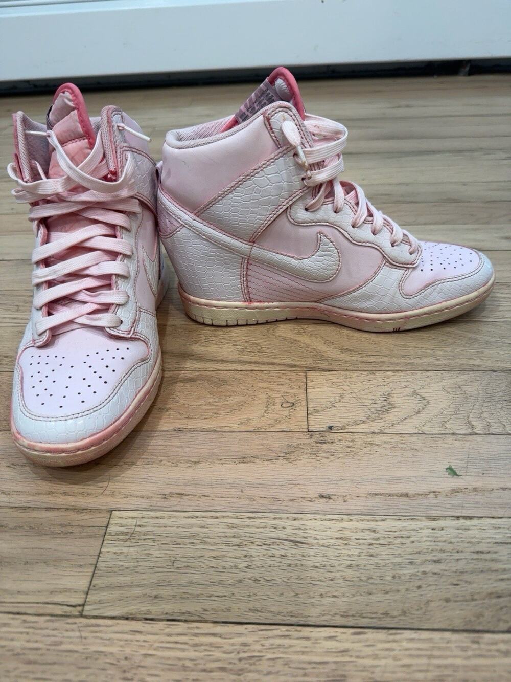 Nike Dunk Sky Hi Hidden Wedge Heel Ski High Sneakers Pink Snakeskin Size 9 Women